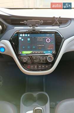 Хэтчбек Opel Ampera-e 2019 в 
