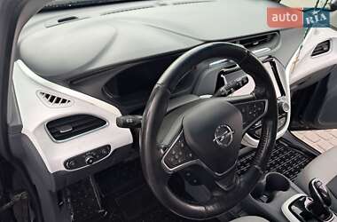 Хэтчбек Opel Ampera-e 2020 в 