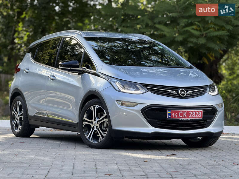 Хэтчбек Opel Ampera-e 2017 в Дрогобыче