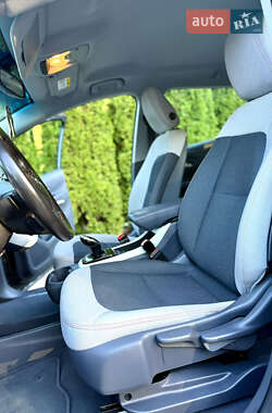 Хэтчбек Opel Ampera-e 2020 в 