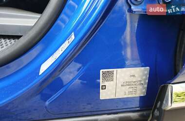 Хетчбек Opel Ampera-e 2018 в  фото 8 Хетчбек Opel Ampera-e 2018 в