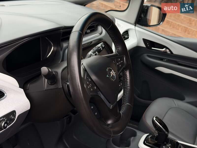 Хэтчбек Opel Ampera-e 2020 в Черновцах