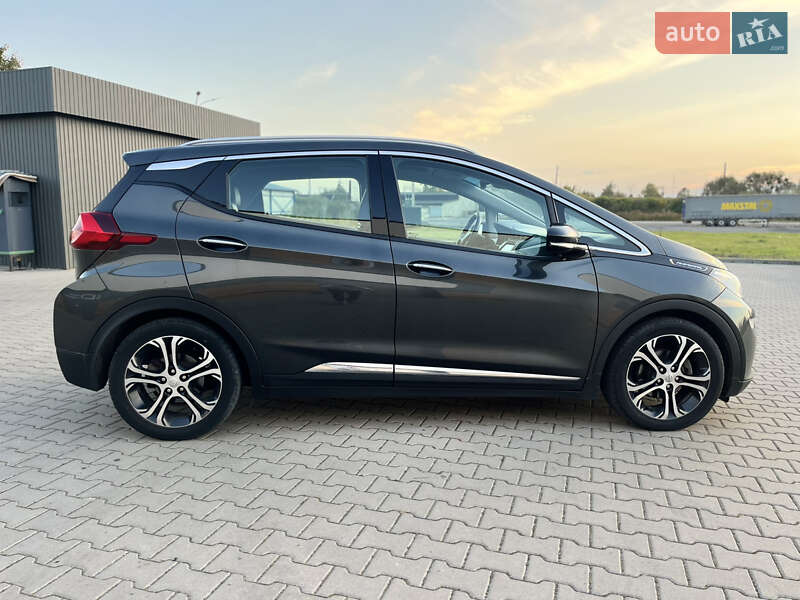 Хэтчбек Opel Ampera-e 2017 в Ковеле