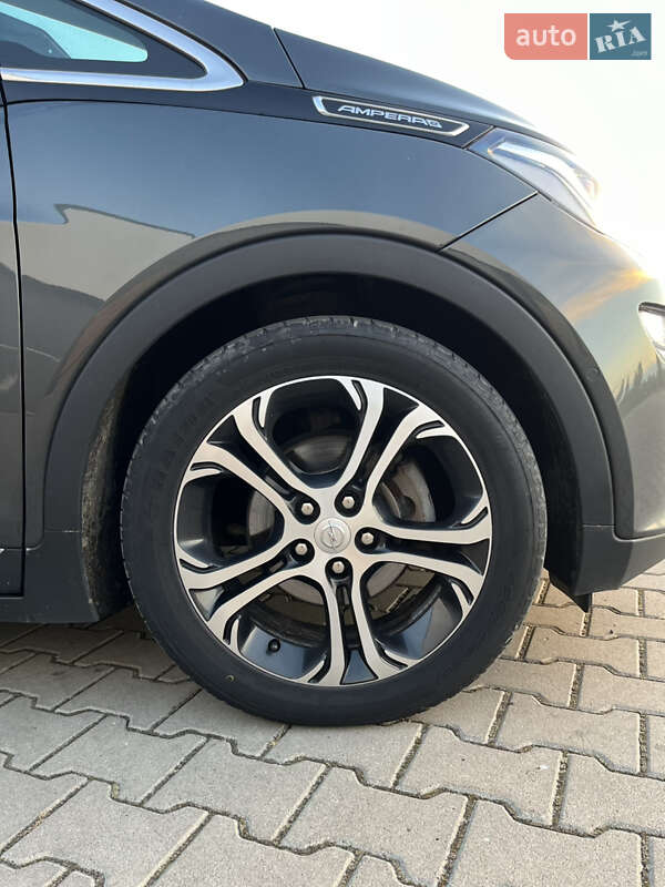 Хэтчбек Opel Ampera-e 2017 в Ковеле