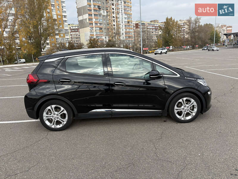 Хэтчбек Opel Ampera-e 2020 в Киеве фото 13 Хэтчбек Opel Ampera-e 2020 в Киеве