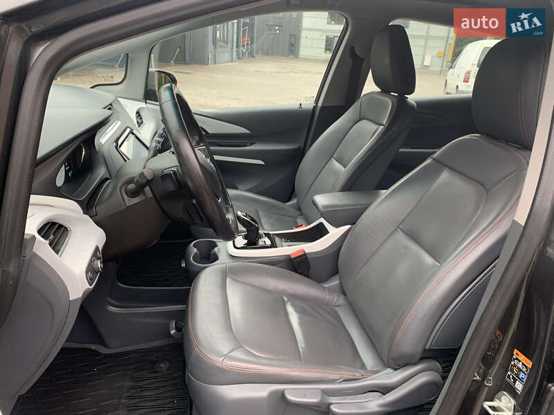 Хэтчбек Opel Ampera-e 2017 в Коломые фото 32 Хэтчбек Opel Ampera-e 2017 в Коломые