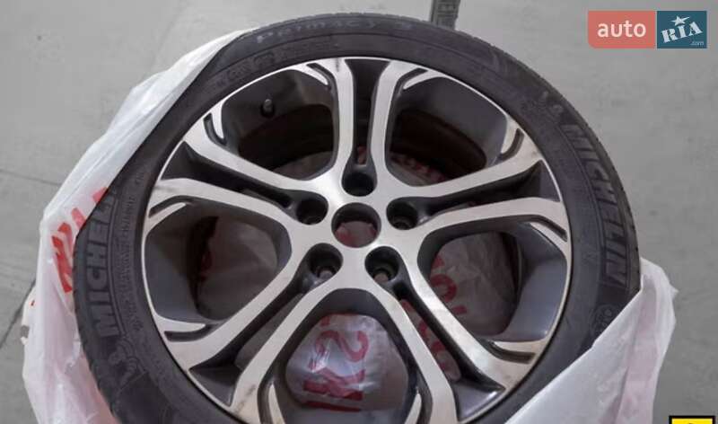 Хэтчбек Opel Ampera-e 2020 в Луцке