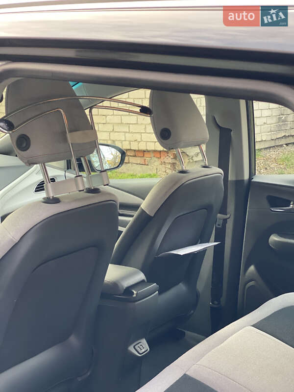 Хэтчбек Opel Ampera-e 2020 в Тернополе фото 16 Хэтчбек Opel Ampera-e 2020 в Тернополе