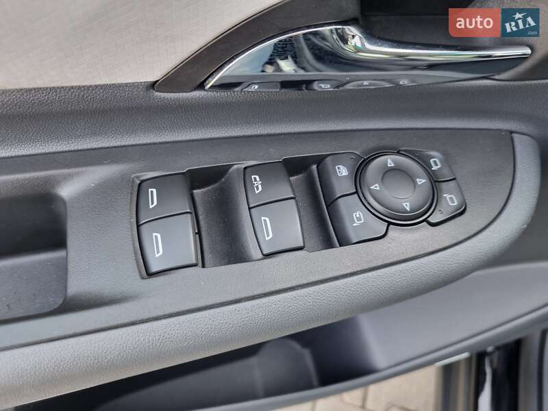 Хетчбек Opel Ampera-e 2019 в Чернівцях фото 19 Хетчбек Opel Ampera-e 2019 в Чернівцях