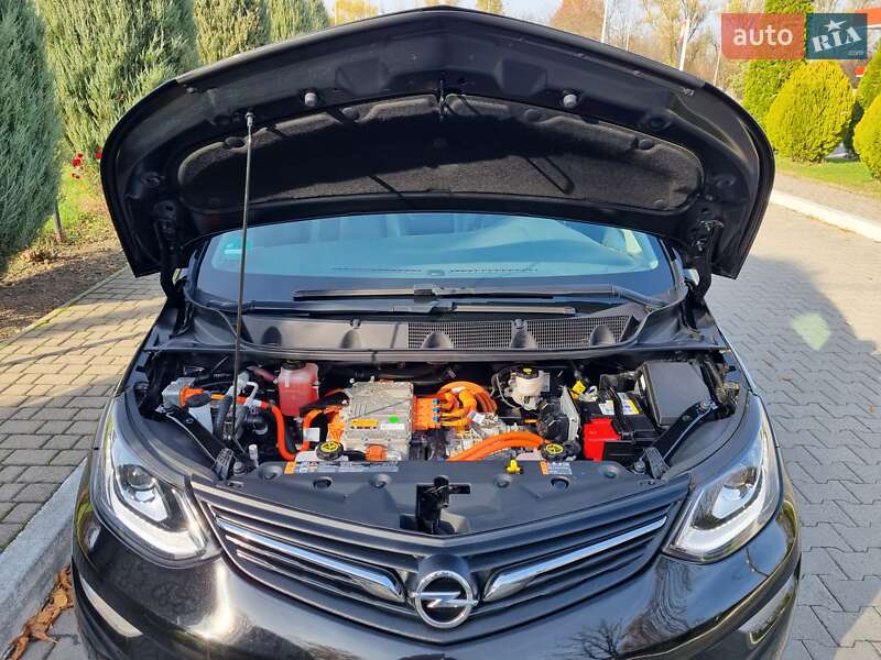 Хетчбек Opel Ampera-e 2019 в Чернівцях фото 40 Хетчбек Opel Ampera-e 2019 в Чернівцях