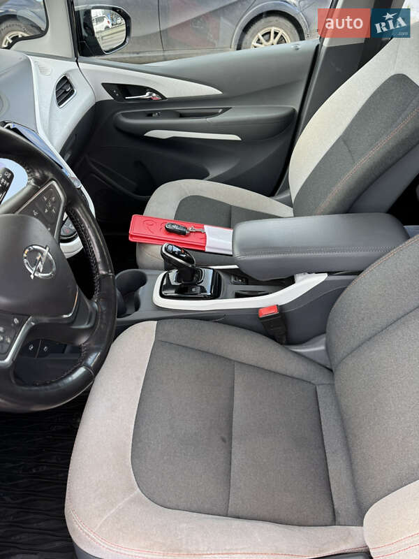 Хетчбек Opel Ampera-e 2018 в Луцьку