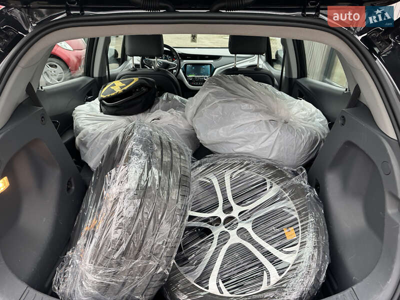 Хэтчбек Opel Ampera-e 2017 в Тернополе