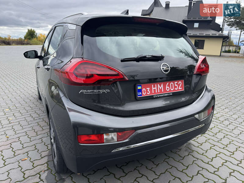 Хетчбек Opel Ampera-e 2017 в Коломиї