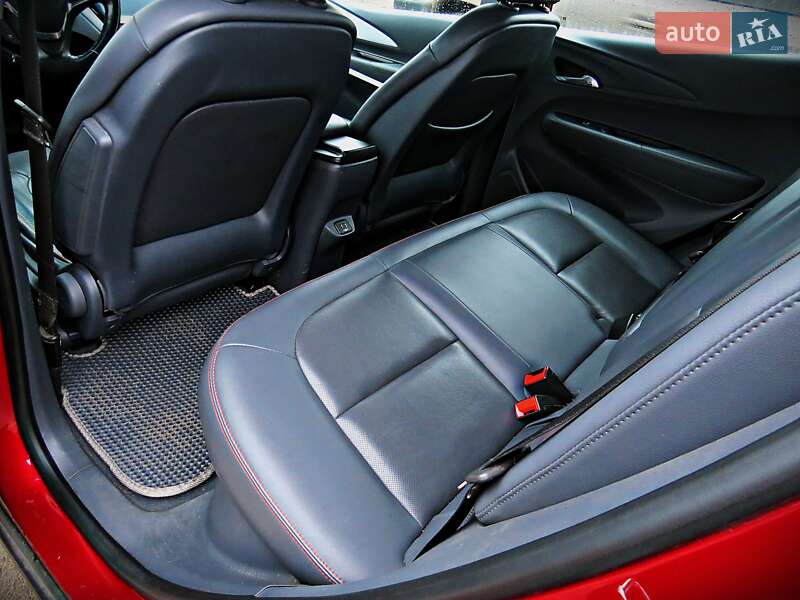 Хетчбек Opel Ampera-e 2018 в Черкасах