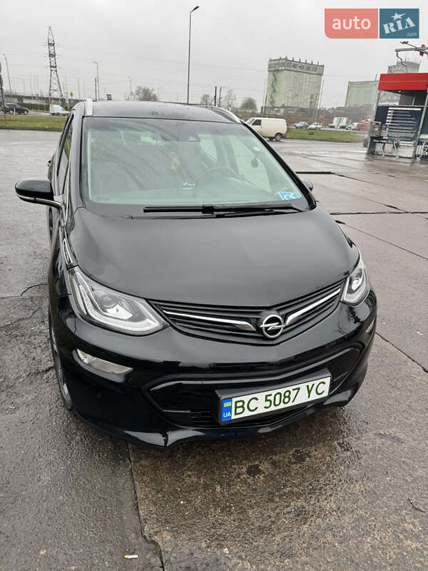 Хэтчбек Opel Ampera-e 2017 в Стрые
