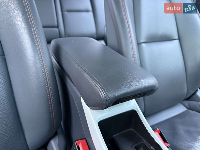 Хэтчбек Opel Ampera-e 2019 в Львове фото 37 Хэтчбек Opel Ampera-e 2019 в Львове