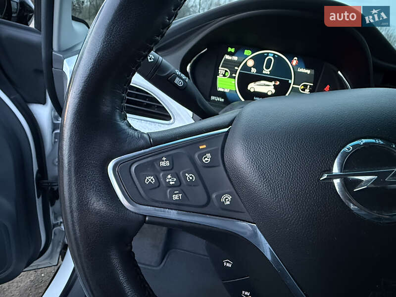 Хэтчбек Opel Ampera-e 2019 в Львове фото 63 Хэтчбек Opel Ampera-e 2019 в Львове