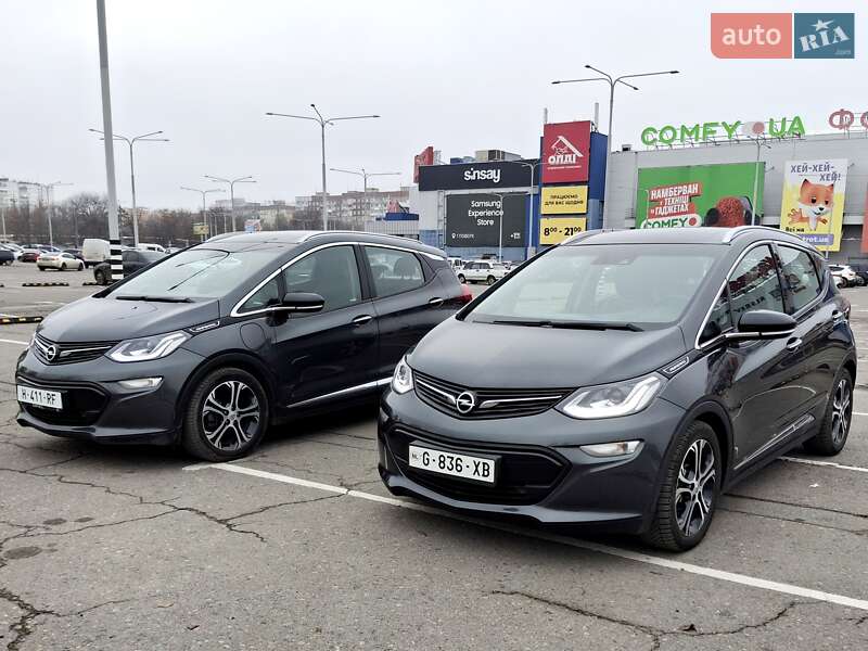 Opel Ampera-e 2019