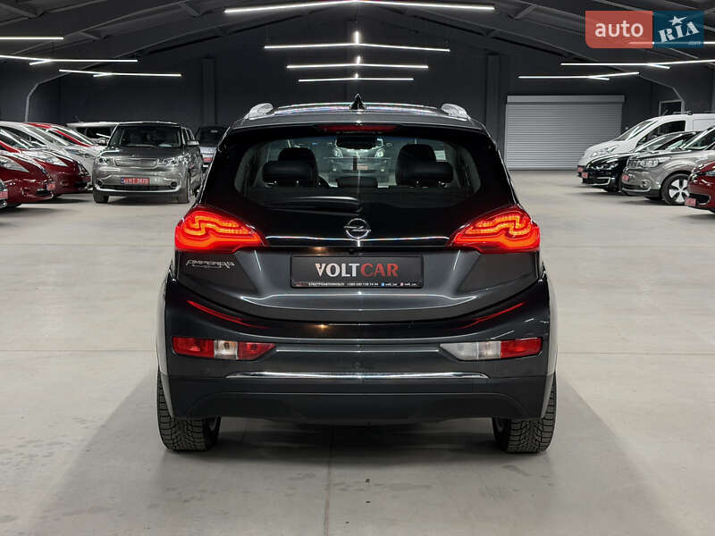 Хэтчбек Opel Ampera-e 2017 в Владимире фото 5 Хэтчбек Opel Ampera-e 2017 в Владимире