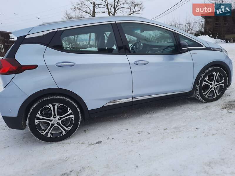 Хэтчбек Opel Ampera-e 2017 в Золочеве фото 17 Хэтчбек Opel Ampera-e 2017 в Золочеве