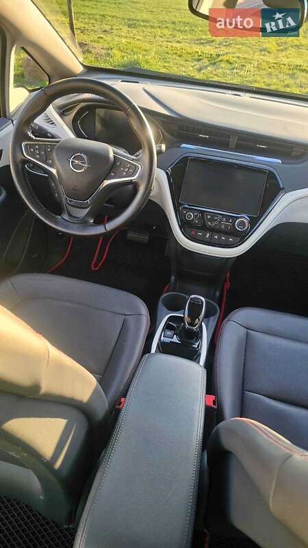 Хэтчбек Opel Ampera-e 2017 в Черкассах