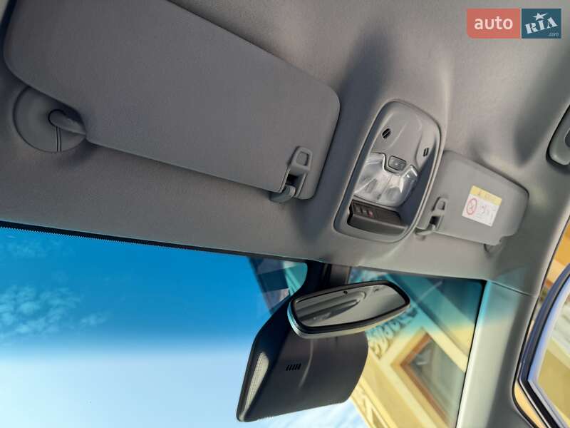 Хэтчбек Opel Ampera-e 2019 в Львове фото 52 Хэтчбек Opel Ampera-e 2019 в Львове