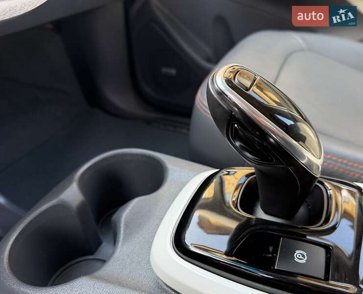 Хэтчбек Opel Ampera-e 2019 в Львове фото 70 Хэтчбек Opel Ampera-e 2019 в Львове