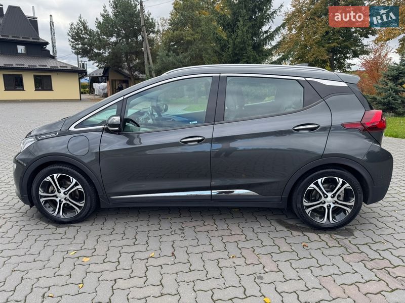 Хэтчбек Opel Ampera-e 2017 в Коломые