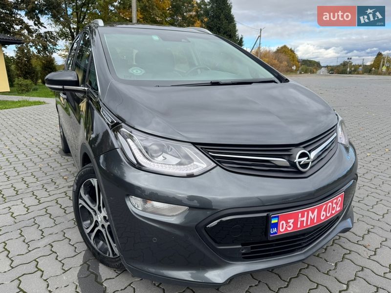 Хэтчбек Opel Ampera-e 2017 в Коломые