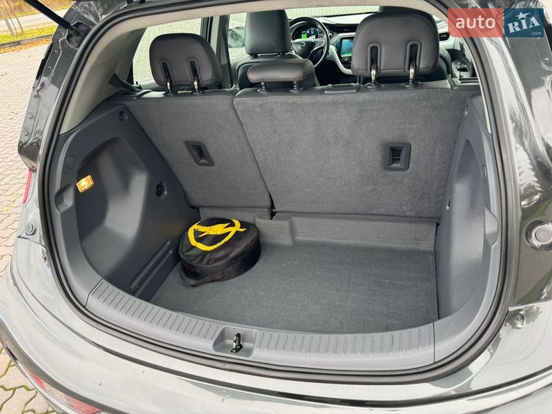 Хэтчбек Opel Ampera-e 2017 в Коломые