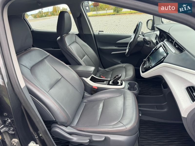 Хэтчбек Opel Ampera-e 2017 в Коломые