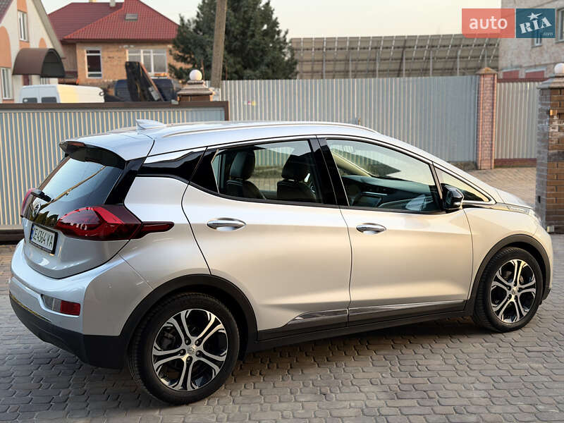 Хэтчбек Opel Ampera-e 2020 в Черновцах фото 22 Хэтчбек Opel Ampera-e 2020 в Черновцах