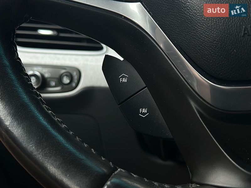 Хетчбек Opel Ampera-e 2020 в Львові