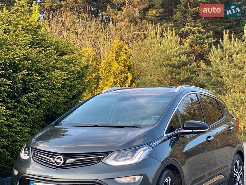 Хэтчбек Opel Ampera-e 2018 в Львове фото Хэтчбек Opel Ampera-e 2018 в Львове
