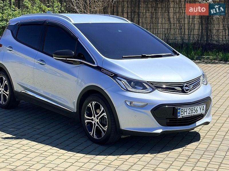 Хэтчбек Opel Ampera-e 2017 в Одессе фото Хэтчбек Opel Ampera-e 2017 в Одессе