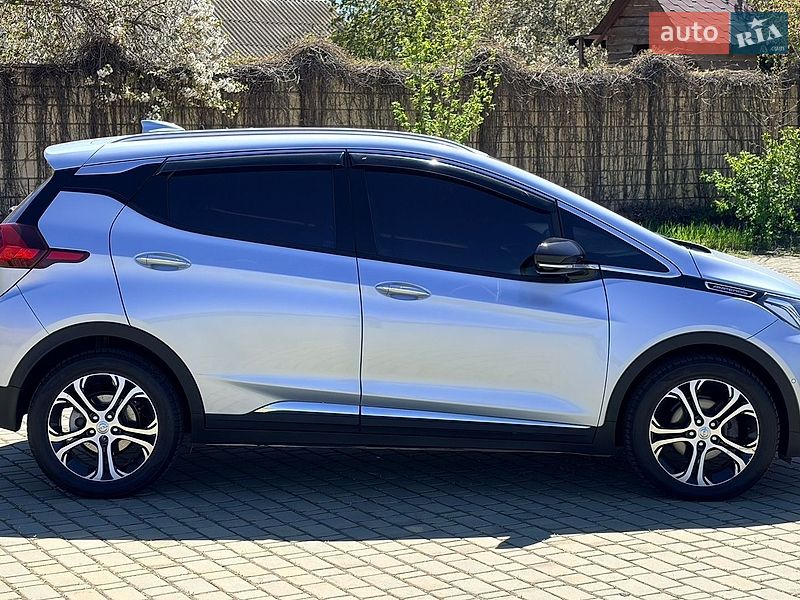 Хэтчбек Opel Ampera-e 2017 в Одессе фото 4 Хэтчбек Opel Ampera-e 2017 в Одессе