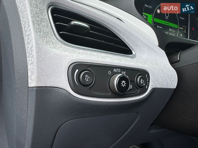 Хэтчбек Opel Ampera-e 2017 в Коломые фото 53 Хэтчбек Opel Ampera-e 2017 в Коломые