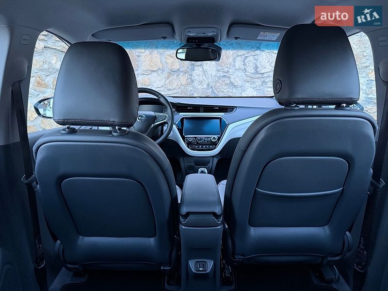 Хэтчбек Opel Ampera-e 2017 в Ровно