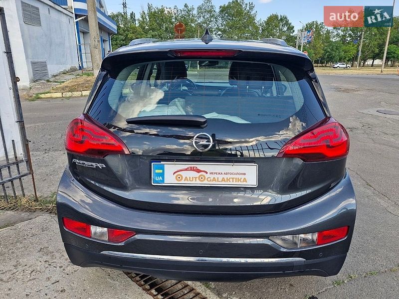 Хетчбек Opel Ampera-e 2018 в Миколаєві