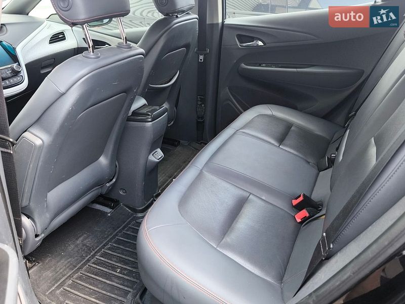 Хэтчбек Opel Ampera-e 2019 в Киеве