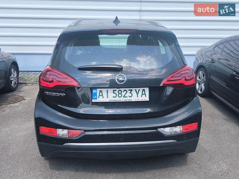 Хэтчбек Opel Ampera-e 2019 в Киеве