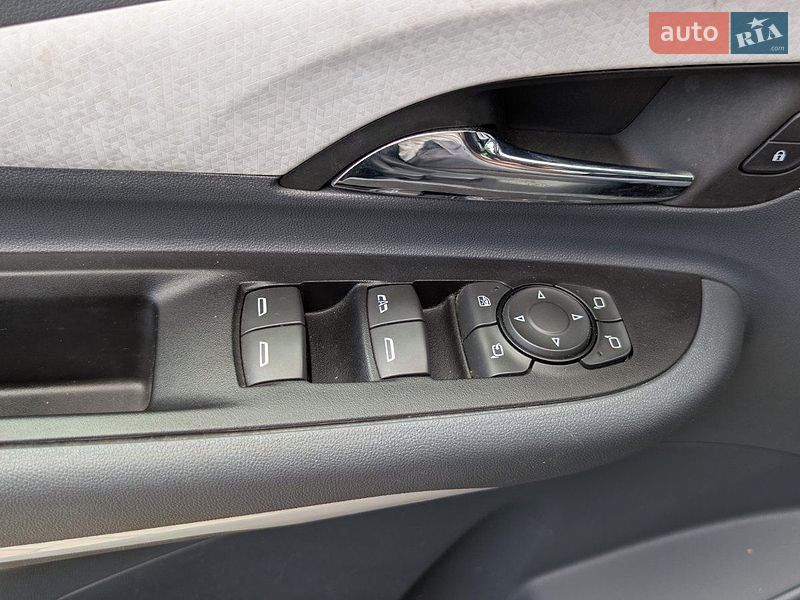 Хэтчбек Opel Ampera-e 2017 в Луцке фото 28 Хэтчбек Opel Ampera-e 2017 в Луцке