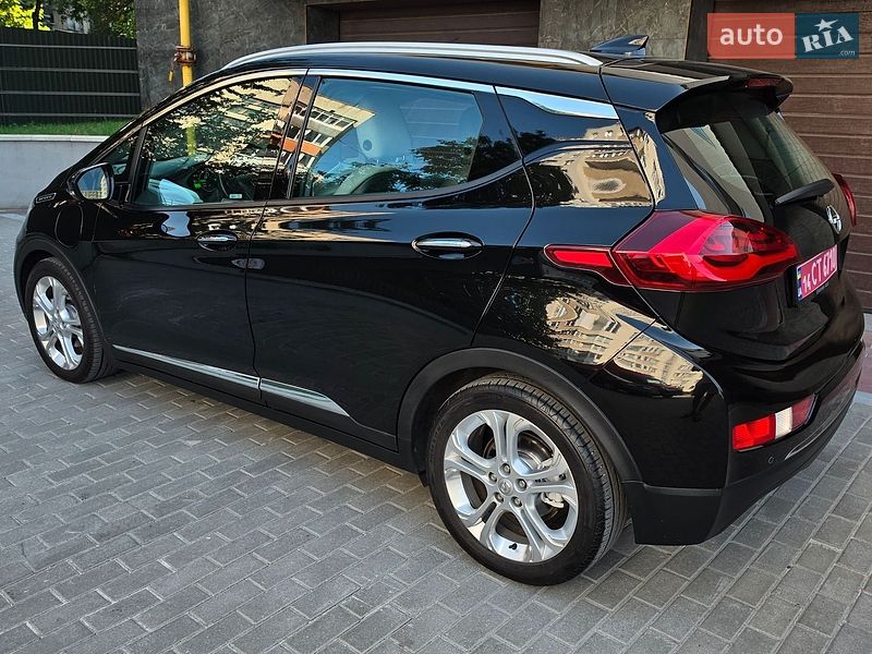 Хетчбек Opel Ampera-e 2019 в Тернополі