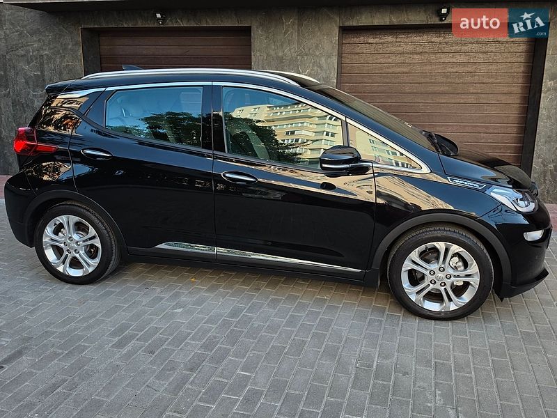 Хетчбек Opel Ampera-e 2019 в Тернополі