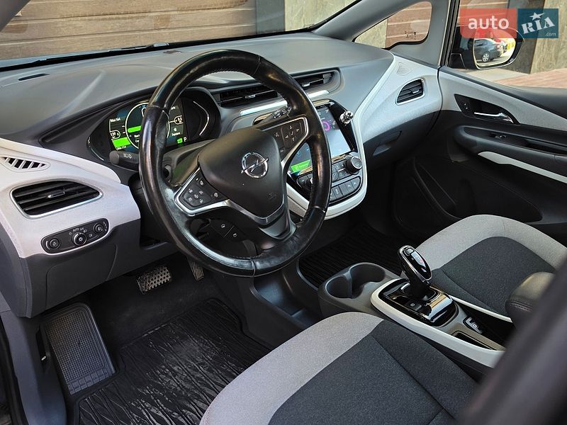 Хетчбек Opel Ampera-e 2019 в Тернополі