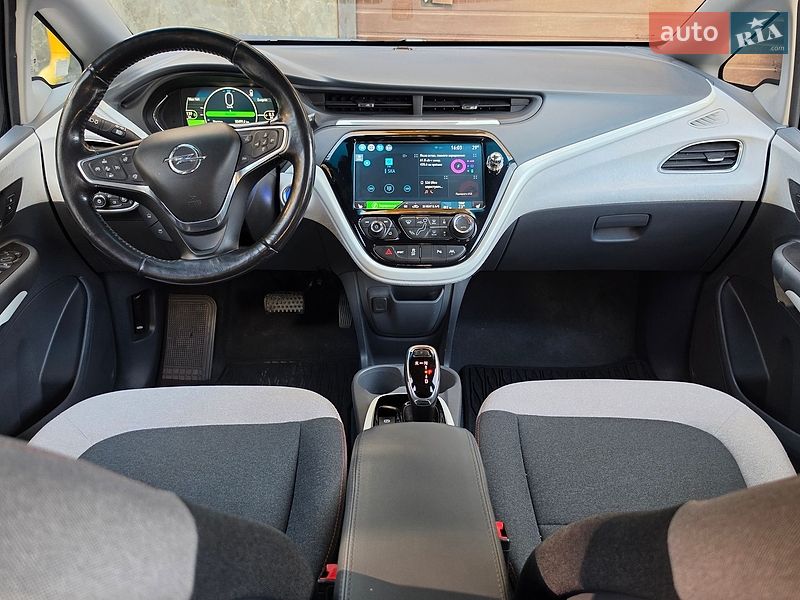 Хетчбек Opel Ampera-e 2019 в Тернополі