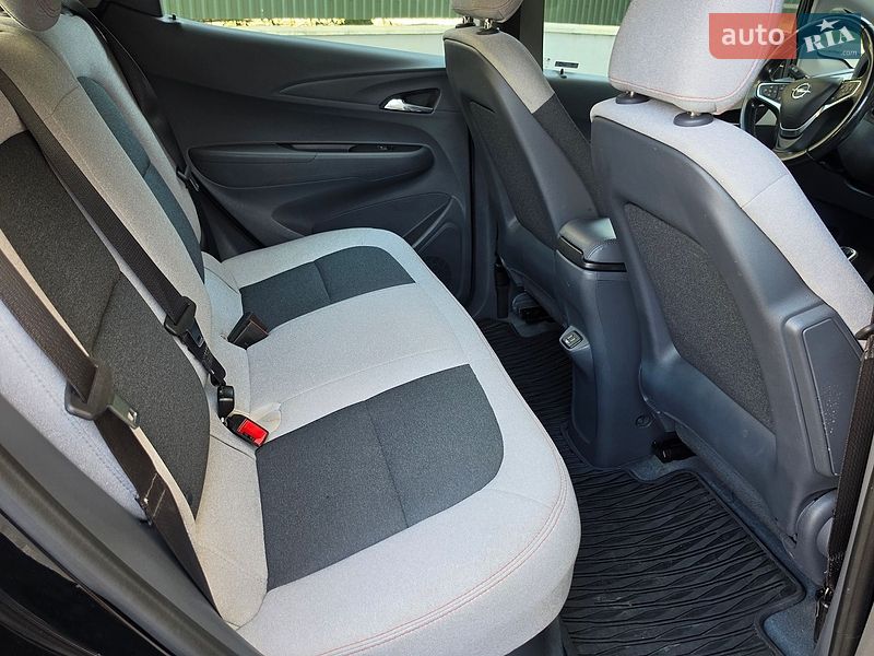 Хетчбек Opel Ampera-e 2019 в Тернополі