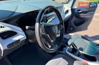 Хэтчбек Opel Ampera-e 2017 в Ровно фото 28 Хэтчбек Opel Ampera-e 2017 в Ровно