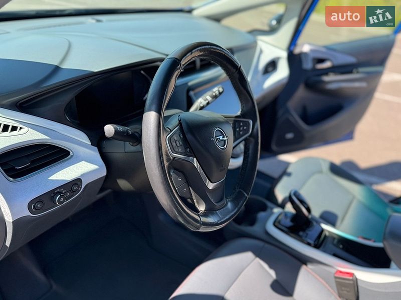 Хэтчбек Opel Ampera-e 2017 в Ровно фото 28 Хэтчбек Opel Ampera-e 2017 в Ровно