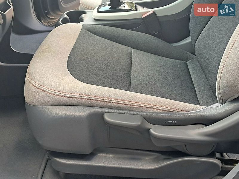 Хэтчбек Opel Ampera-e 2019 в Ровно